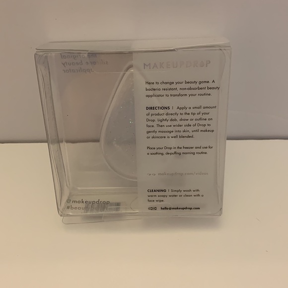 MAKEUPDROP The Original Silicone Beauty Winter Blitz Blender Applicator. - Picture 2 of 3